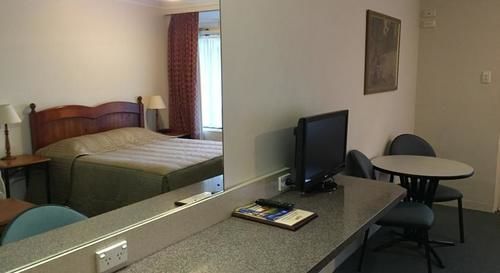 Cooma Motor Lodge Motel Exterior photo